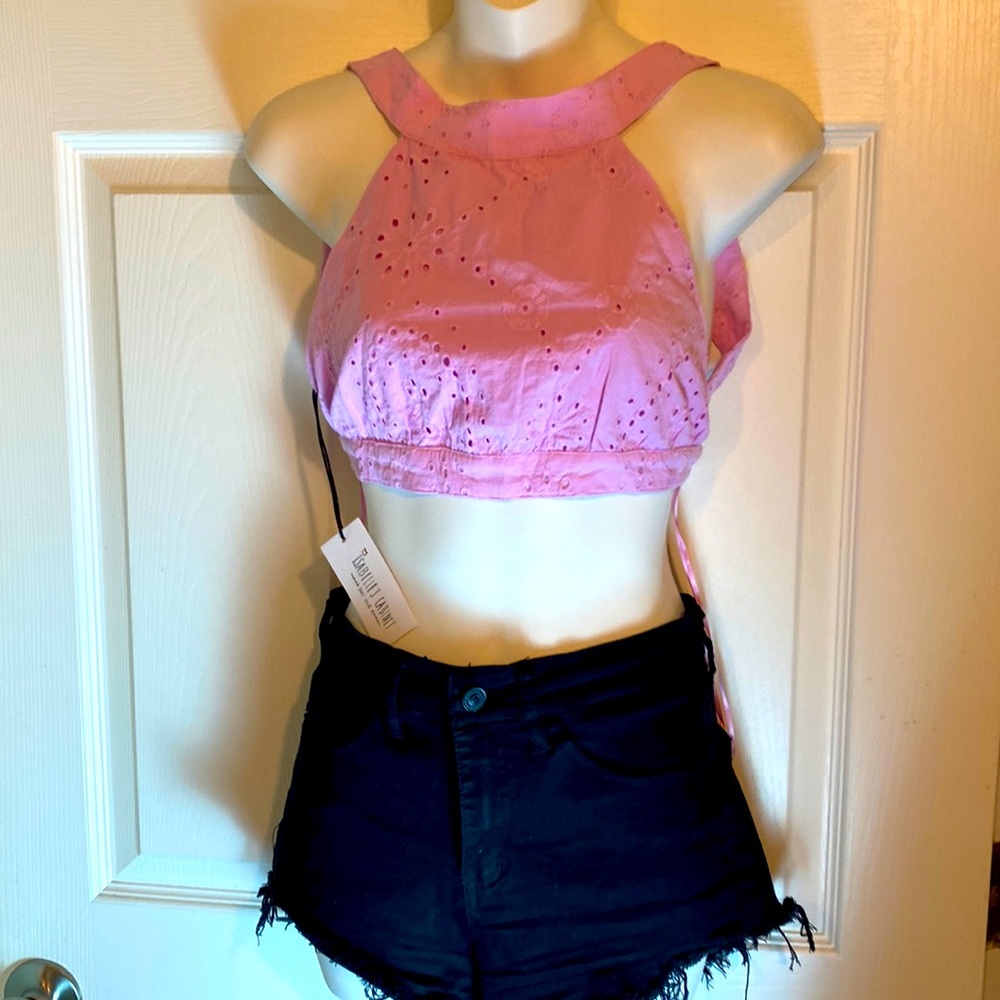 Isabelle’s Cabinet Pink Eyelet Top Halter Crop Open Tie Back Size Medium